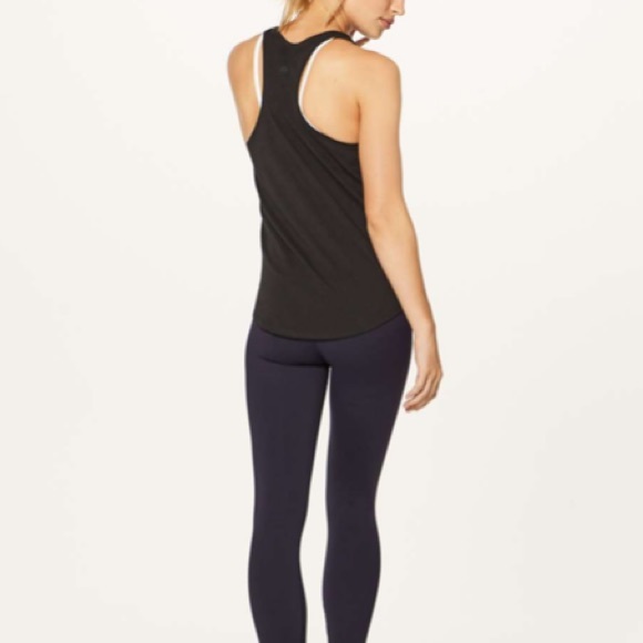 Lululemon Love Tank Black First Release - Picture 2 of 2